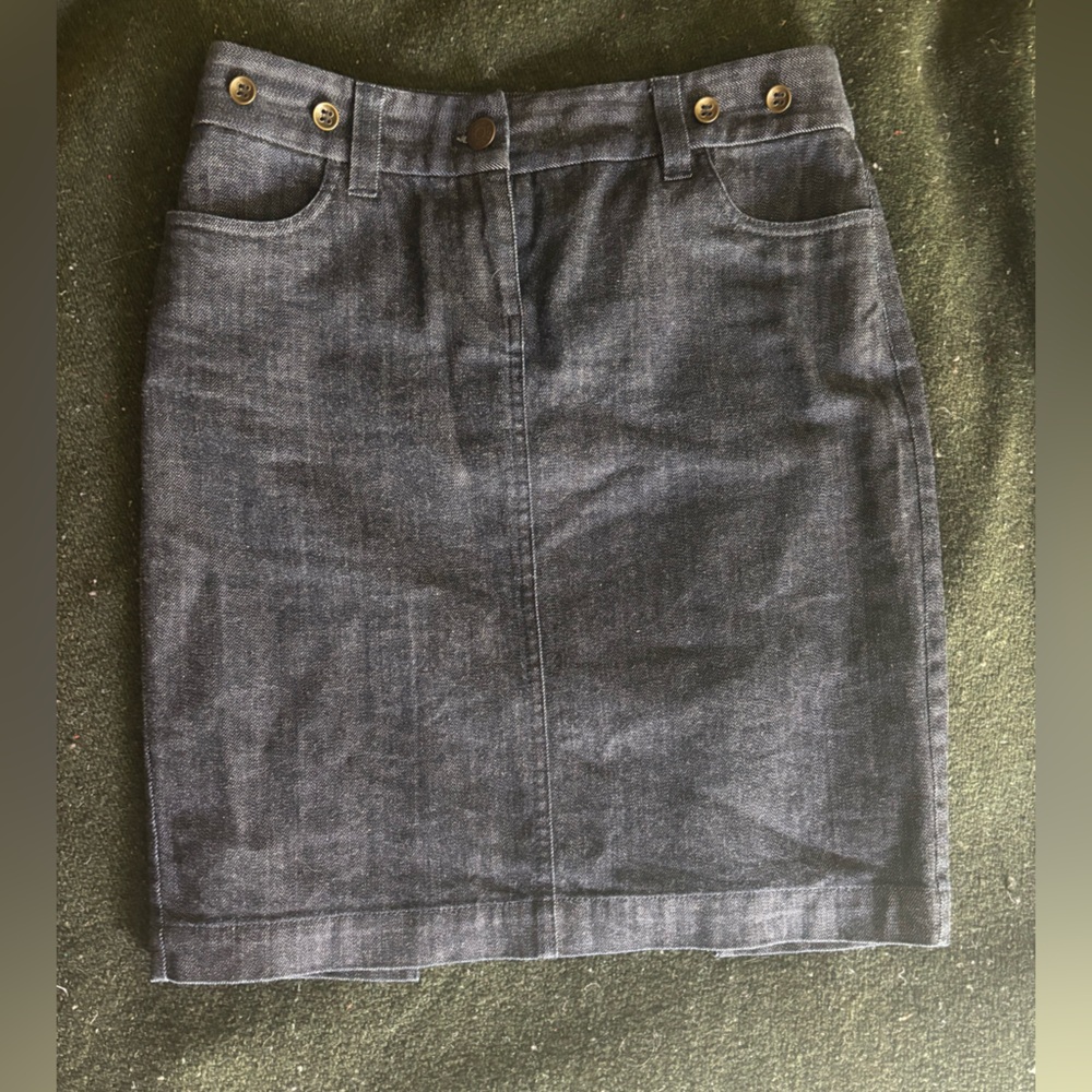 J.Crew Dark Wash Denim Mini Skirt - Size 2 - Hip Button Detail & Back Vent